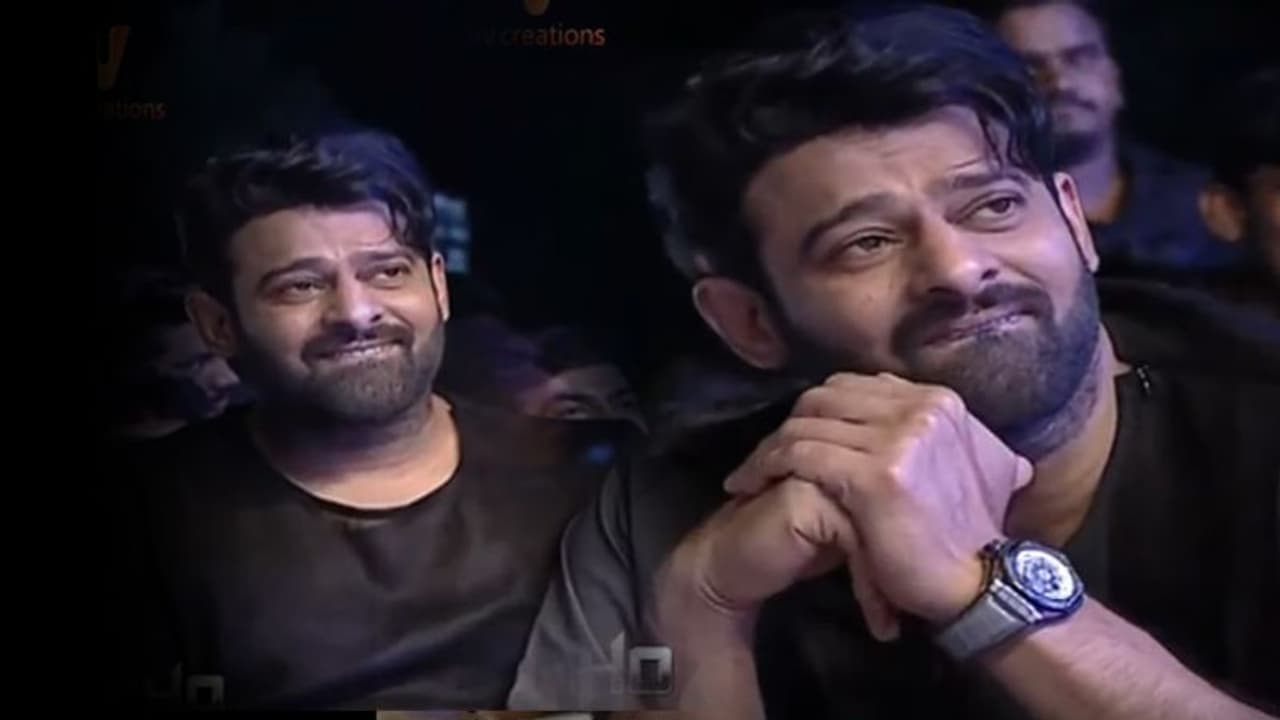 సాహో ఈవెంట్ లో కంటతడి పెట్టిన ప్రభాస్ సాహో ఈవెంట్ లో కంటతడి పెట్టిన ప్రభాస్