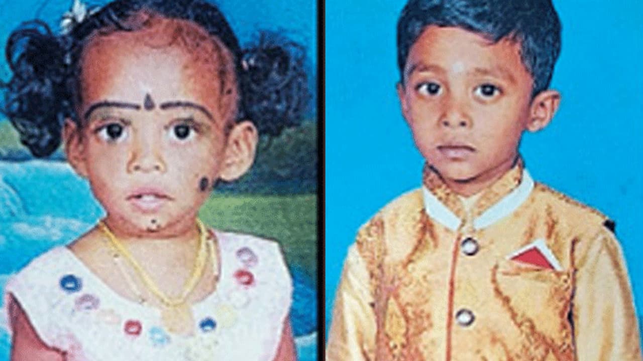 வெந்நீர் கொட்டி 2 குழந்தைகள் பலி... பார்த்து கதறிய தாய்... மனதை பதறவைத்த காட்சிகள்..! வெந்நீர் கொட்டி 2 குழந்தைகள் பலி... பார்த்து கதறிய தாய்... மனதை பதறவைத்த காட்சிகள்..!