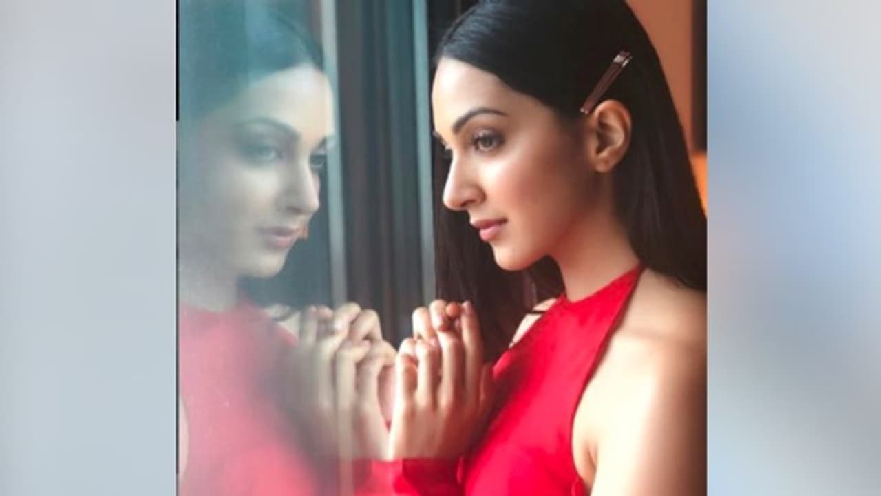 బాలీవుడ్ లో టాలీవుడ్ సెంటిమెంట్.. క్లిక్కవుతున్న కియారా! బాలీవుడ్ లో టాలీవుడ్ సెంటిమెంట్.. క్లిక్కవుతున్న కియారా!