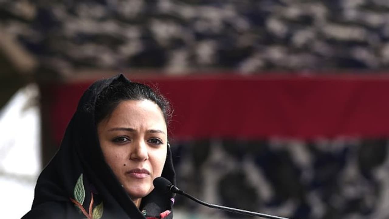 Delhi LG gives sanction to prosecute Shehla Rashid for anti Army tweets Delhi LG gives sanction to prosecute Shehla Rashid for anti Army tweets