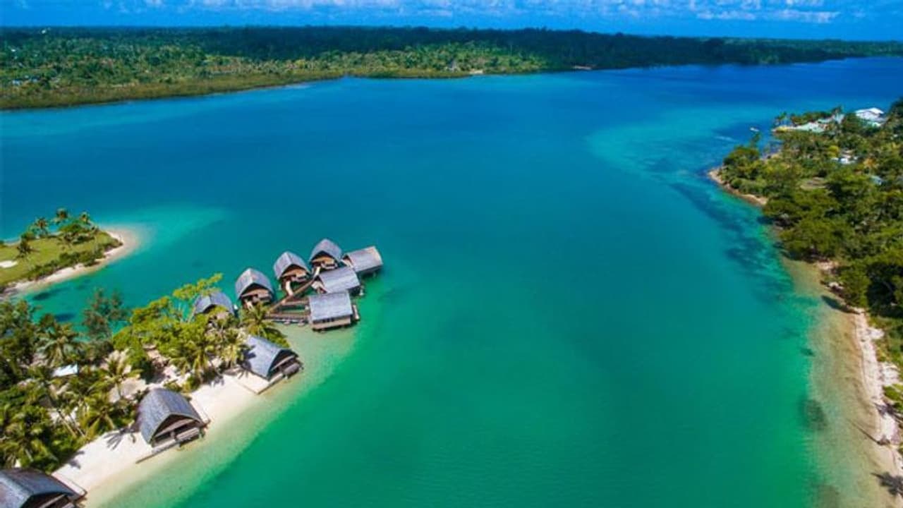 ലോകത്താകെ പ്ലാസ്റ്റിക് നിരോധിച്ചാലെന്ത് സംഭവിക്കും? ഒരു കുഞ്ഞുകഷ്ണം പ്ലാസ്റ്റിക് പോലും ഉപയോഗിക്കാന് തയ്യാറാവാത്ത ജനങ്ങള് ലോകത്താകെ പ്ലാസ്റ്റിക് നിരോധിച്ചാലെന്ത് സംഭവിക്കും? ഒരു കുഞ്ഞുകഷ്ണം പ്ലാസ്റ്റിക് പോലും ഉപയോഗിക്കാന് തയ്യാറാവാത്ത ജനങ്ങള്