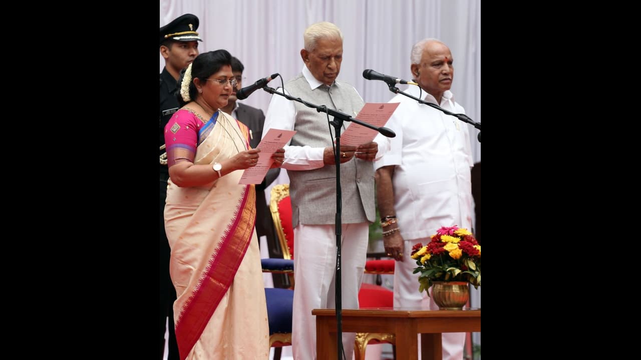 24 ವರ್ಷಗಳ ಬಳಿಕ ಬೆಳಗಾವಿ ಮಹಿಳೆ ಮಂತ್ರಿ 24 ವರ್ಷಗಳ ಬಳಿಕ ಬೆಳಗಾವಿ ಮಹಿಳೆ ಮಂತ್ರಿ