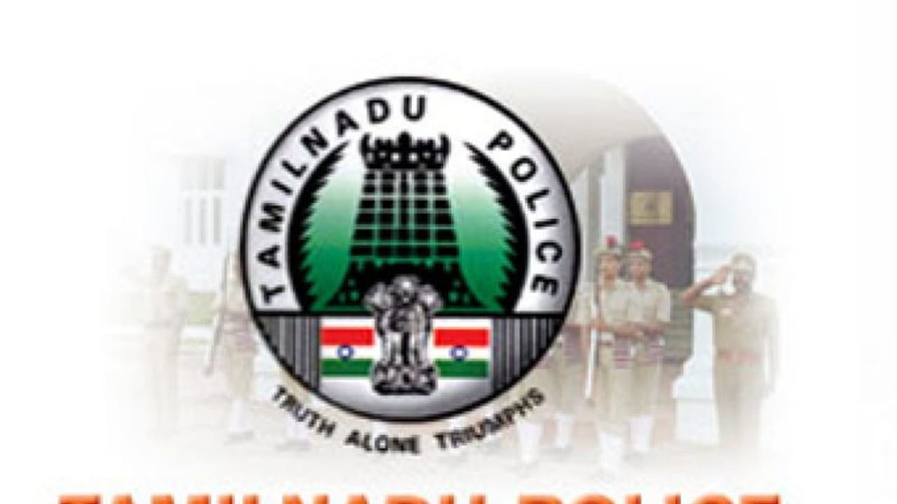 தமிழ்நாடு காவல்துறையின் FRS இணையதளத்தை முடக்கிய ஹேக்கர்கள்; களமிறங்கிய சைபர் கிரைம் போலீஸ்! தமிழ்நாடு காவல்துறையின் FRS இணையதளத்தை முடக்கிய ஹேக்கர்கள்; களமிறங்கிய சைபர் கிரைம் போலீஸ்!