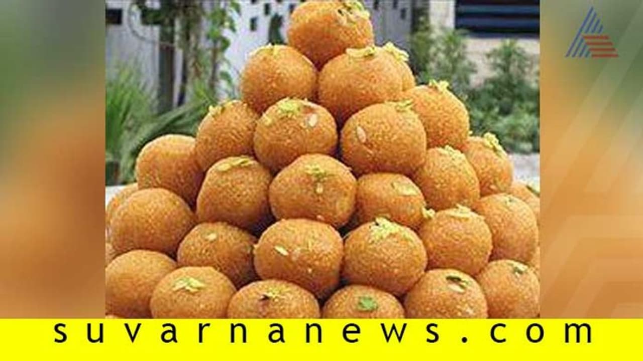 ಮೂರೊತ್ತು ಲಡ್ಡು ತಿನ್ನಿಸೋ ಹೆಂಡ್ತಿ: ಪತಿ ಕೇಳಿದ ಯಾವಾಗ ಡಿವೋರ್ಸ್ ಕೊಡ್ತಿ? ಮೂರೊತ್ತು ಲಡ್ಡು ತಿನ್ನಿಸೋ ಹೆಂಡ್ತಿ: ಪತಿ ಕೇಳಿದ ಯಾವಾಗ ಡಿವೋರ್ಸ್ ಕೊಡ್ತಿ?