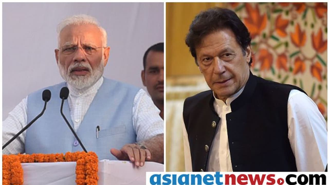 పాకిస్తాన్ టాప్ పోస్టుల్లో హిందూ మహిళలు.. సివిల్ సర్వెంట్, డీఎస్పీ బాధ్యతలు