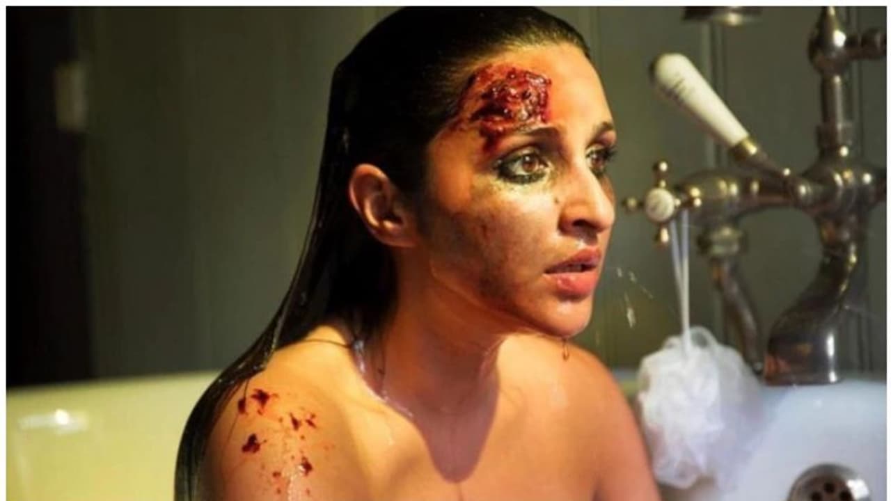 ദ ഗേള് ഓണ് ദ ട്രെയിനിന്റെ ഫസ്റ്റ് ലുക്ക്; ഞെട്ടിച്ച് പരിനീതി ചോപ്ര ദ ഗേള് ഓണ് ദ ട്രെയിനിന്റെ ഫസ്റ്റ് ലുക്ക്; ഞെട്ടിച്ച് പരിനീതി ചോപ്ര