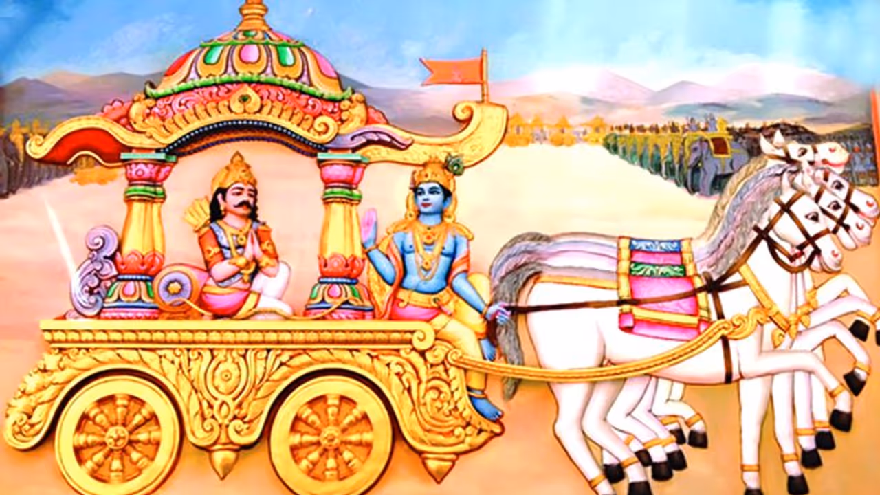 10 फायदे : युवा से लेकर बुजुर्ग तक...जानें किस व्यक्ति को क्यों पढ़नी चाहिए गीता 10 फायदे : युवा से लेकर बुजुर्ग तक...जानें किस व्यक्ति को क्यों पढ़नी चाहिए गीता