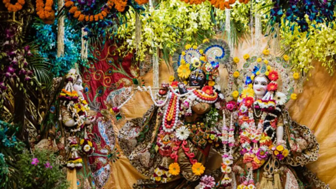 শুক্রবার সারা দেশে পালিত হবে শ্রীশ্রীকৃষ্ণজন্মাষ্টমী ব্রত, জেনে নিন তার সময়সূচী শুক্রবার সারা দেশে পালিত হবে শ্রীশ্রীকৃষ্ণজন্মাষ্টমী ব্রত, জেনে নিন তার সময়সূচী