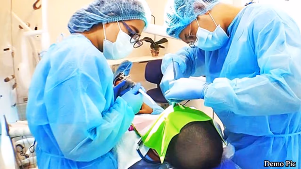 526 दांत वाला लड़का, डॉक्टर हैरान 526 दांत वाला लड़का, डॉक्टर हैरान