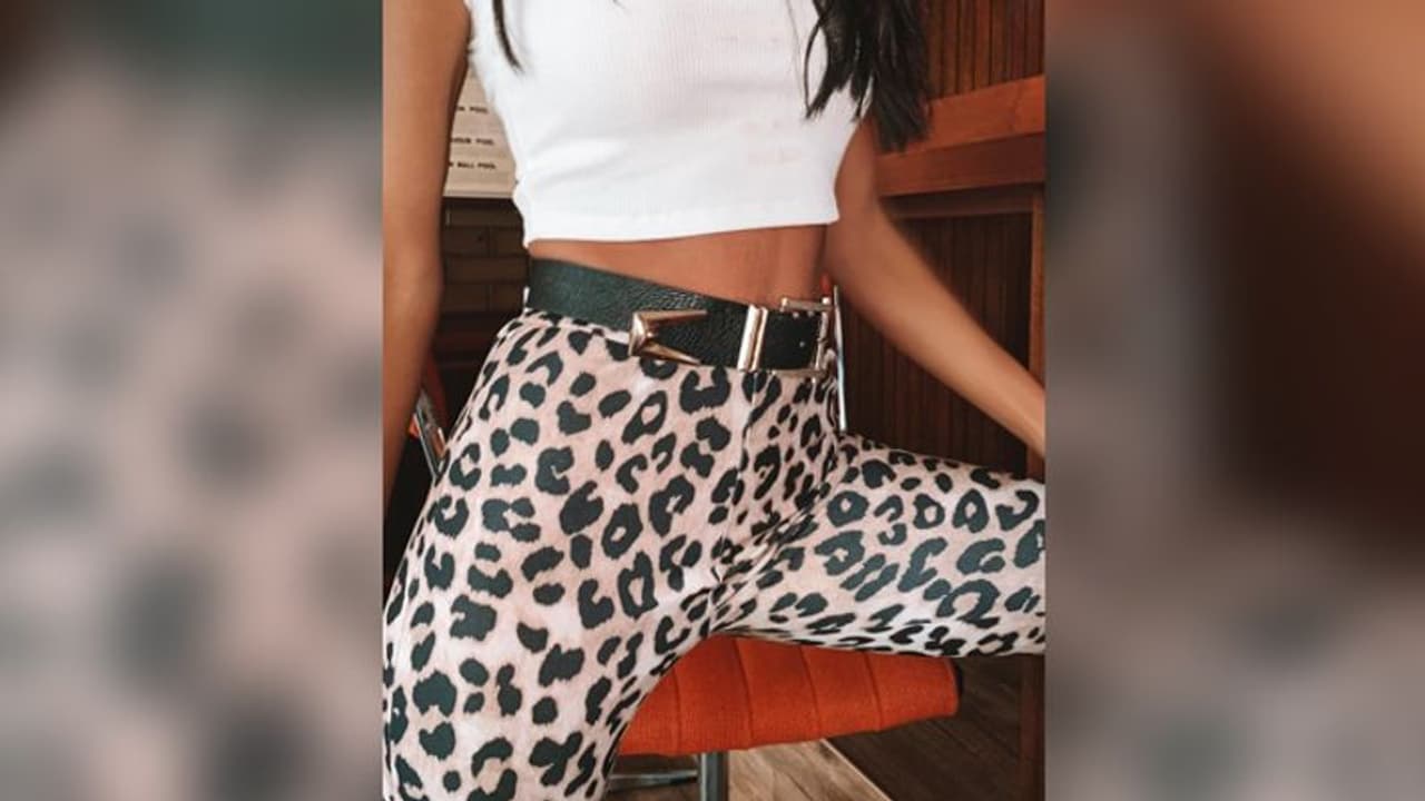 जब महिला की पैंट से निकला खतरनाक जानवर... जब महिला की पैंट से निकला खतरनाक जानवर...