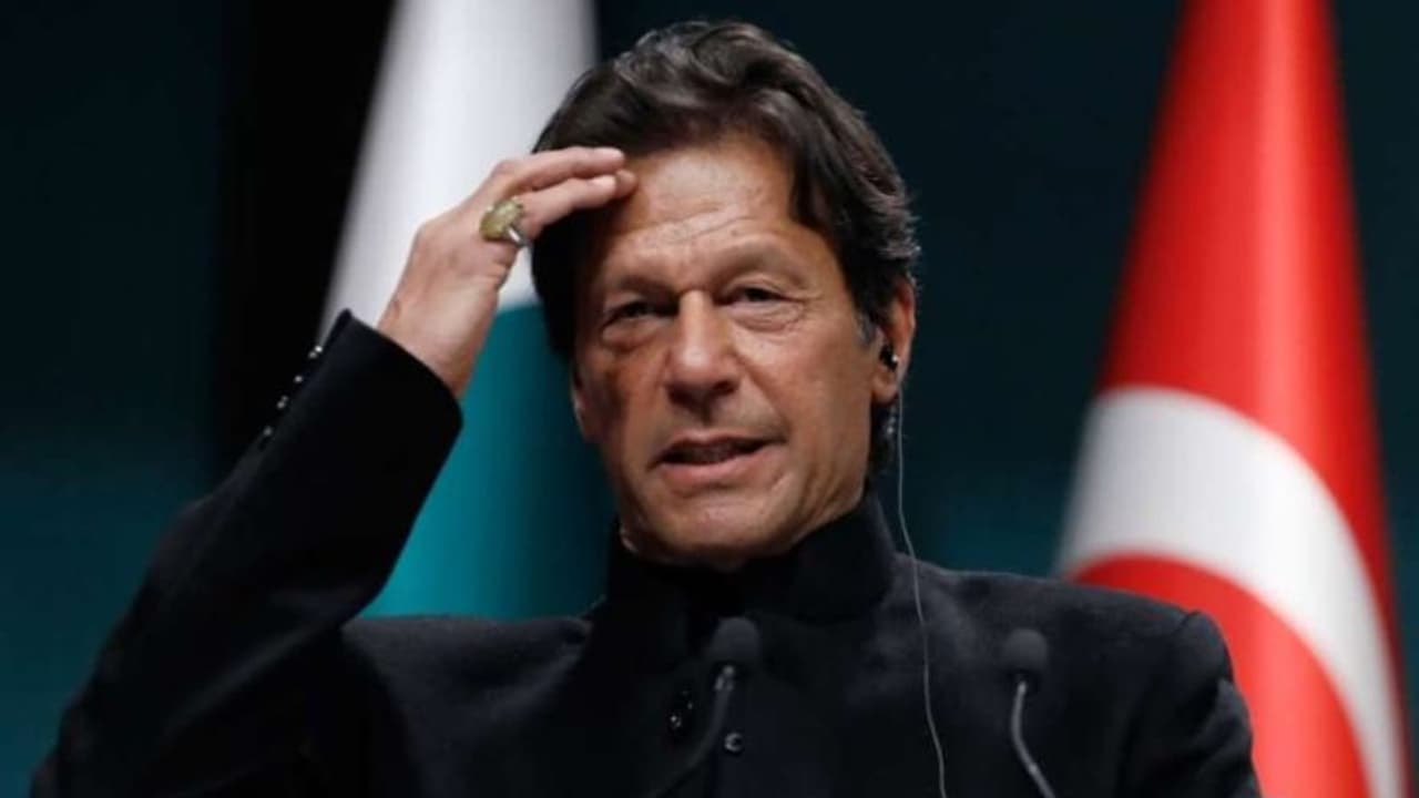 Huge embarrassment for Pakistan PM: Power cut in Imran Khan’s office over non payment of dues