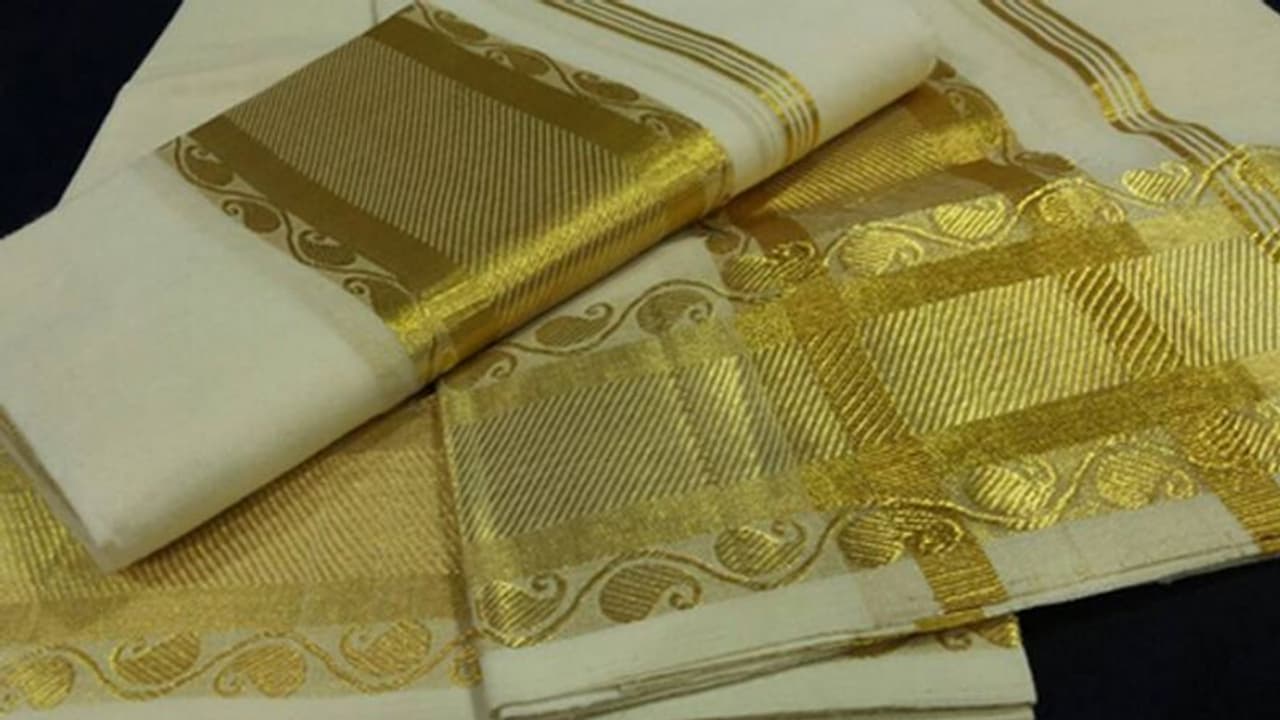 ഓണത്തിന് താരം കസവ് വസ്ത്രങ്ങൾ തന്നെ... ഓണത്തിന് താരം കസവ് വസ്ത്രങ്ങൾ തന്നെ...