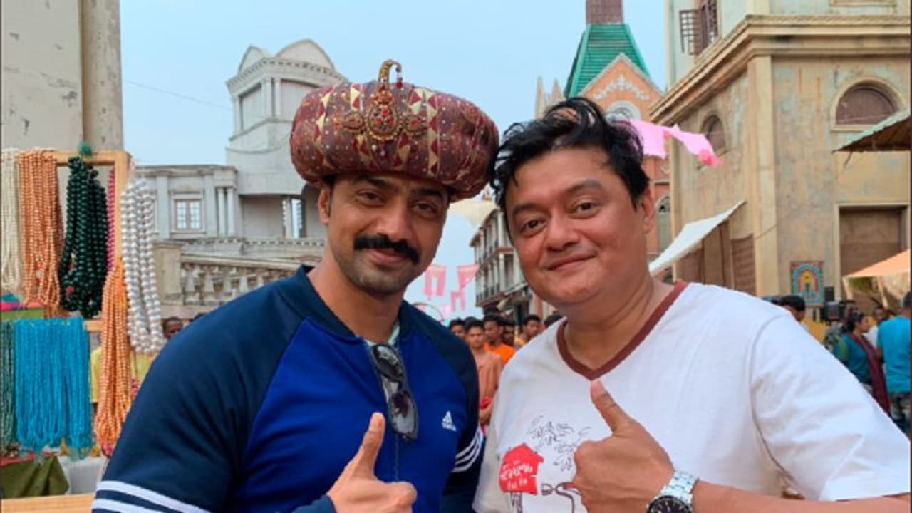 বাহুবলী র সেটেই হবুচন্দ্র রাজার রাজ্যপাট! বিশ্রাম ছাড়াই চলছে শ্যুটিং