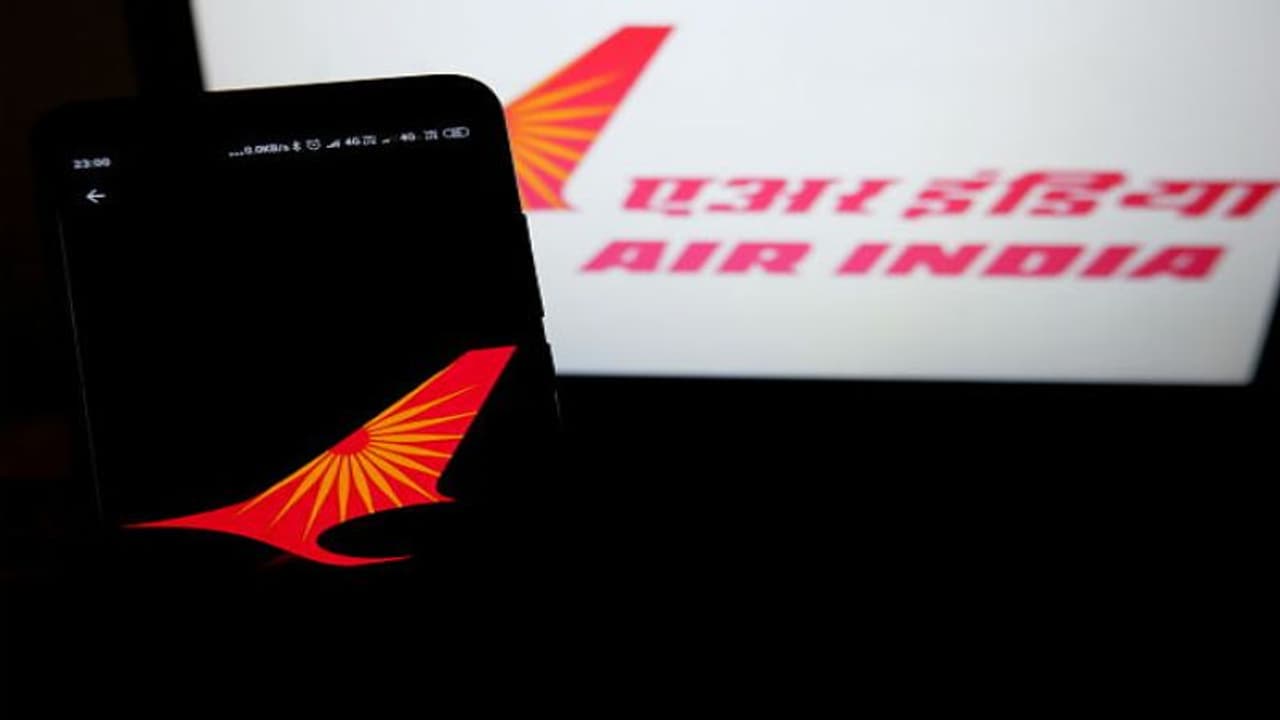 আরও সংকটে এয়ার ইন্ডিয়া, জ্বালানি সরবরাহ বন্ধ করল তিন রাষ্ট্রায়ত্ত্ব তেল সংস্থা আরও সংকটে এয়ার ইন্ডিয়া, জ্বালানি সরবরাহ বন্ধ করল তিন রাষ্ট্রায়ত্ত্ব তেল সংস্থা