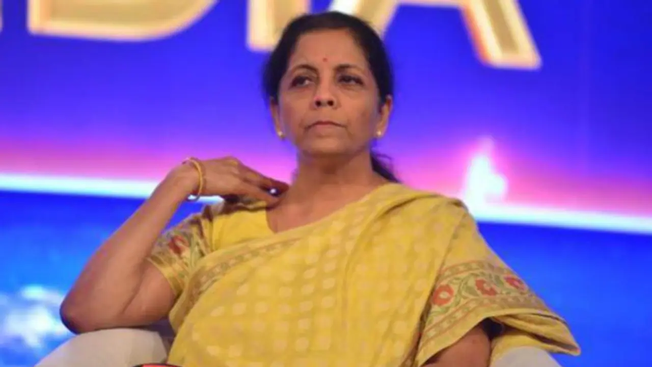 पूरी दुनिया में आर्थिक मंदी, लेकिन भारतीय अर्थव्यवस्था मजबूत: वित्त मंत्री