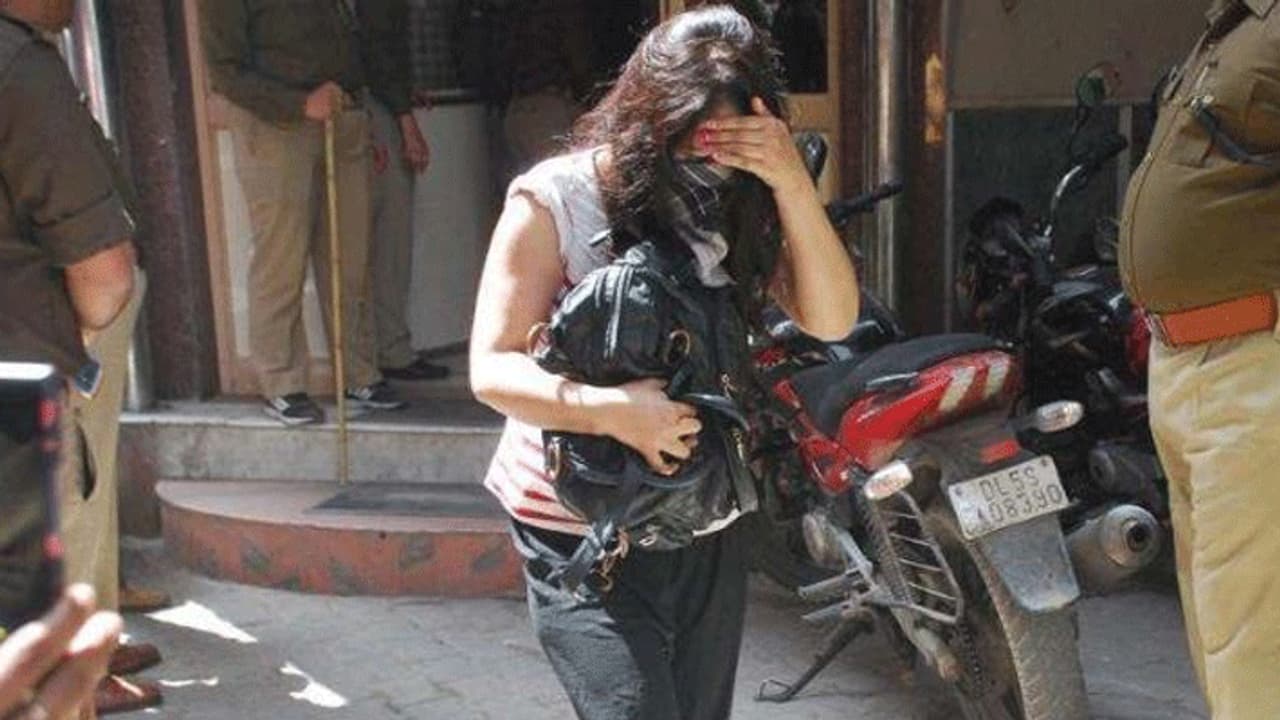 सहेली की वजह से नर्क की जिंदगी जी रही थी लड़की, बोली भगवान किसी को न दे ऐसी दोस्त सहेली की वजह से नर्क की जिंदगी जी रही थी लड़की, बोली भगवान किसी को न दे ऐसी दोस्त