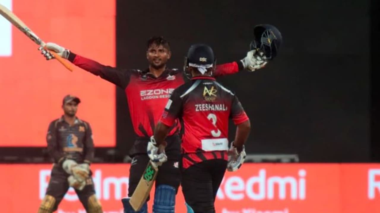 KPL 2019: 39 ಎಸೆತದಲ್ಲಿ ಶತಕ, ಗೌತಮ್ ಅಬ್ಬರಕ್ಕೆ ದಾಖಲೆ ಪುಡಿ ಪುಡಿ! KPL 2019: 39 ಎಸೆತದಲ್ಲಿ ಶತಕ, ಗೌತಮ್ ಅಬ್ಬರಕ್ಕೆ ದಾಖಲೆ ಪುಡಿ ಪುಡಿ!