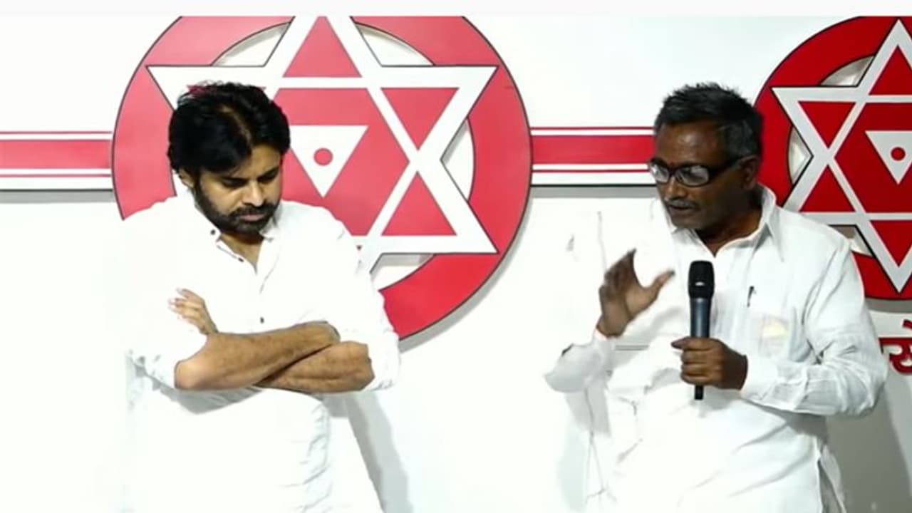 మోదీ, షాలను ధిక్కరిస్తారా..? మీపై వోక్స్ వ్యాగన్ కేసు ఉంది: బొత్సకు పవన్ కళ్యాణ్ వార్నింగ్ మోదీ, షాలను ధిక్కరిస్తారా..? మీపై వోక్స్ వ్యాగన్ కేసు ఉంది: బొత్సకు పవన్ కళ్యాణ్ వార్నింగ్