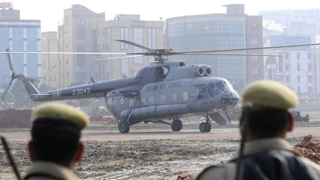 സൈന്യം സ്വന്തം ഹെലികോപ്റ്റർ വെടിവെച്ചിട്ടതെങ്ങനെ, പട്ടാളക്കോടതി റിപ്പോർട്ട് പുറത്ത്, കണ്ടെത്തിയത് ഞെട്ടിക്കുന്ന വിവരങ്ങൾ സൈന്യം സ്വന്തം ഹെലികോപ്റ്റർ വെടിവെച്ചിട്ടതെങ്ങനെ, പട്ടാളക്കോടതി റിപ്പോർട്ട് പുറത്ത്, കണ്ടെത്തിയത് ഞെട്ടിക്കുന്ന വിവരങ്ങൾ