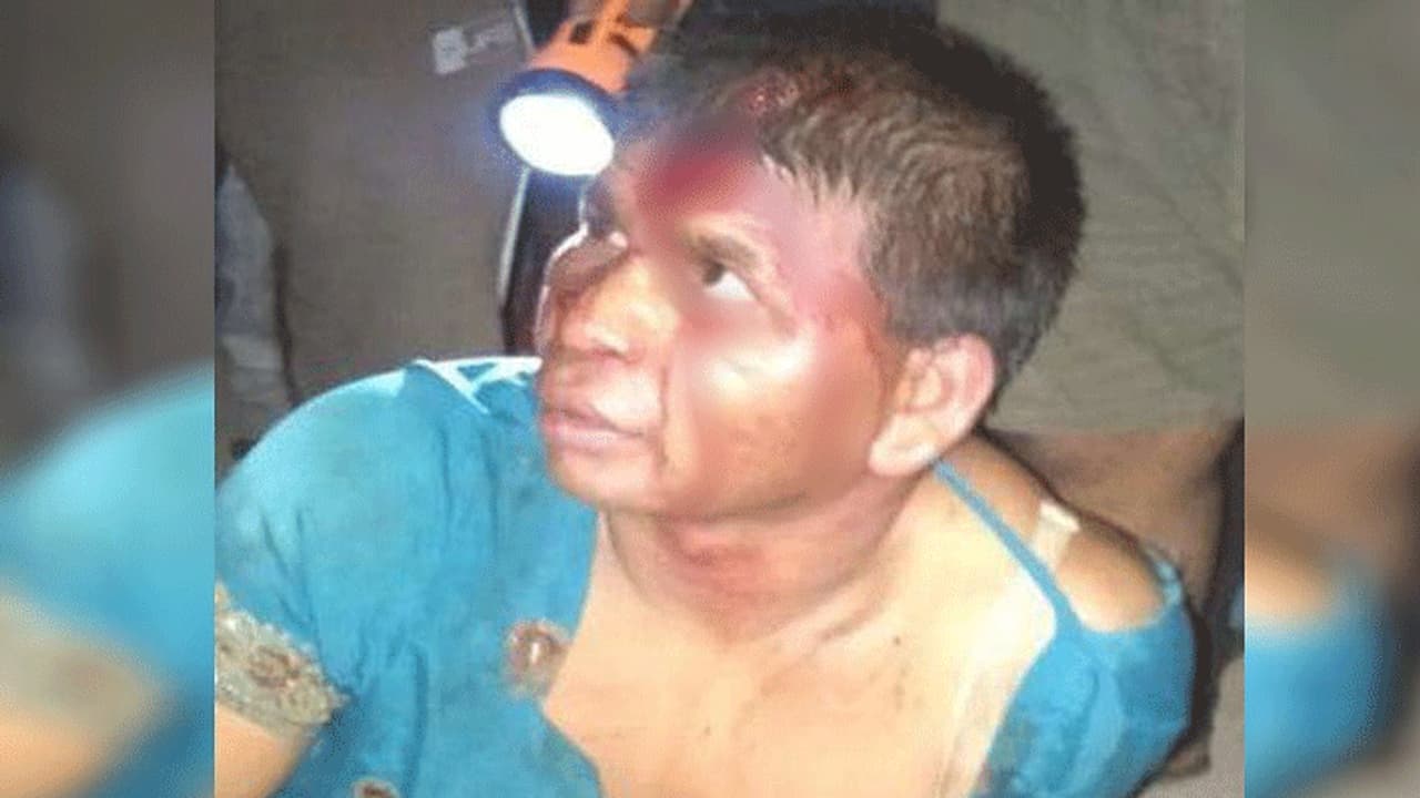 जन्माष्टमी की रात इस शख्स ने पहन रखे थे औरतों के कपड़े, मंदिर में हर शख्स बोला वो राक्षस था... जन्माष्टमी की रात इस शख्स ने पहन रखे थे औरतों के कपड़े, मंदिर में हर शख्स बोला वो राक्षस था...