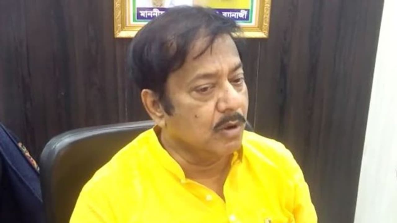 বিজেপি বদনাম করছে, শাসনের হামলায় তৃণমূল জড়িত নয় বললেন জ্য়োতিপ্রিয় বিজেপি বদনাম করছে, শাসনের হামলায় তৃণমূল জড়িত নয় বললেন জ্য়োতিপ্রিয়