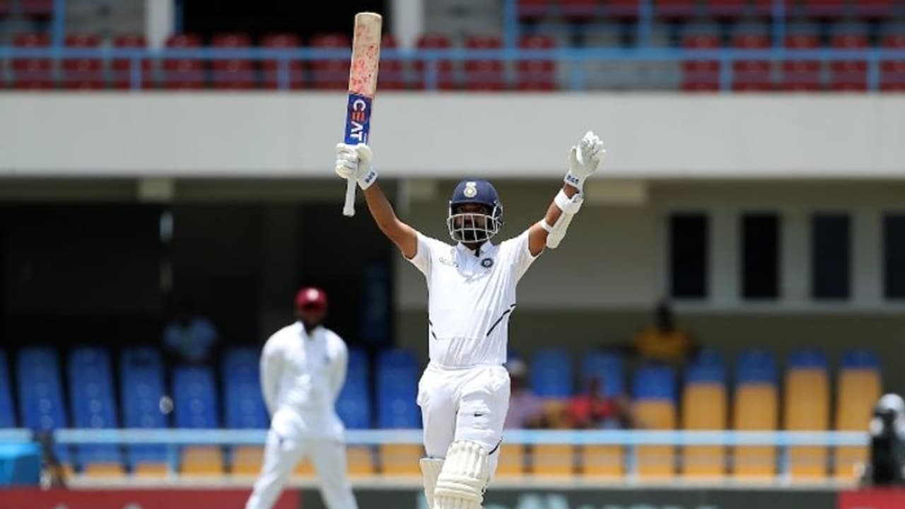 ವಿಂಡೀಸ್ ಟೆಸ್ಟ್: ರಹಾನೆ ಶತಕ, ಭಾರತದ ಬಿಗಿಹಿಡಿತದಲ್ಲಿ ಕೆರಬಿಯನ್ನರು ವಿಂಡೀಸ್ ಟೆಸ್ಟ್: ರಹಾನೆ ಶತಕ, ಭಾರತದ ಬಿಗಿಹಿಡಿತದಲ್ಲಿ ಕೆರಬಿಯನ್ನರು