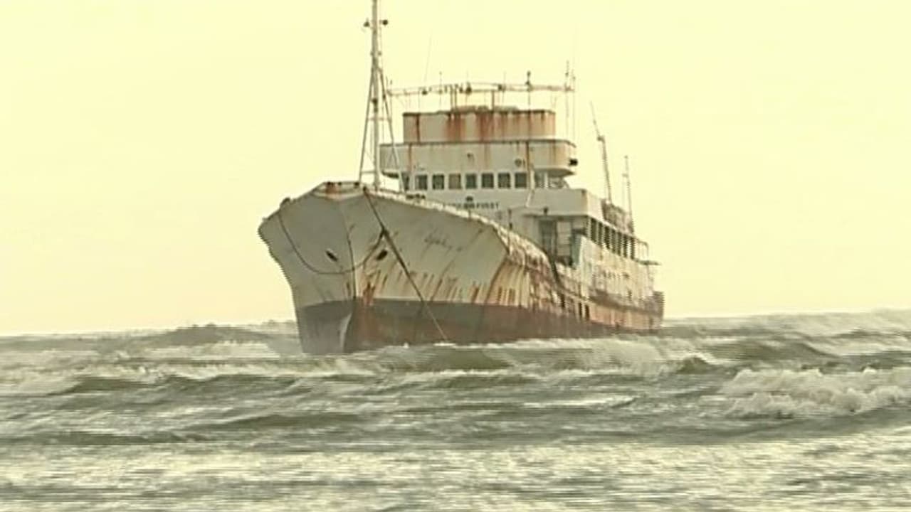 'അഴീക്കൽ സിൽക്കിൽ പഴഞ്ചൻ കപ്പലുകൾ പൊളിക്കാനാവില്ല'; തടയാനൊരുങ്ങി മത്സ്യത്തൊഴിലാളികൾ 'അഴീക്കൽ സിൽക്കിൽ പഴഞ്ചൻ കപ്പലുകൾ പൊളിക്കാനാവില്ല'; തടയാനൊരുങ്ങി മത്സ്യത്തൊഴിലാളികൾ