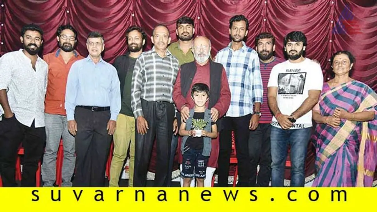 ಸಿಕ್ಕಾಪಟ್ಟೆ ಸುದ್ದಿ ಮಾಡುತ್ತಿದೆ 'ದೇವರು ಬೇಕಾಗಿದ್ದಾರೆ' ! ಸಿಕ್ಕಾಪಟ್ಟೆ ಸುದ್ದಿ ಮಾಡುತ್ತಿದೆ 'ದೇವರು ಬೇಕಾಗಿದ್ದಾರೆ' !