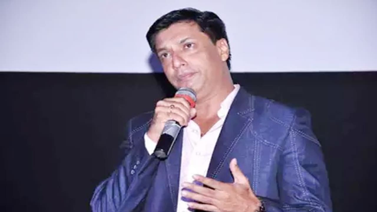 15 साल पहले मधुर भंडारकर पर लगा था यौन शोषण का आरोप, इन 5 सितारों पर भी सामने आए थे ऐसे मामले 15 साल पहले मधुर भंडारकर पर लगा था यौन शोषण का आरोप, इन 5 सितारों पर भी सामने आए थे ऐसे मामले