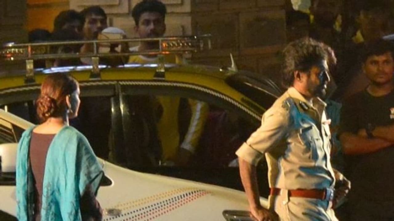 നയന്താരയ്ക്ക് ഒപ്പം സ്റ്റൈല് മന്നൻ ; 'ദര്ബാര്' ലൊക്കേഷന് ചിത്രങ്ങൾ വൈറൽ നയന്താരയ്ക്ക് ഒപ്പം സ്റ്റൈല് മന്നൻ ; 'ദര്ബാര്' ലൊക്കേഷന് ചിത്രങ്ങൾ വൈറൽ