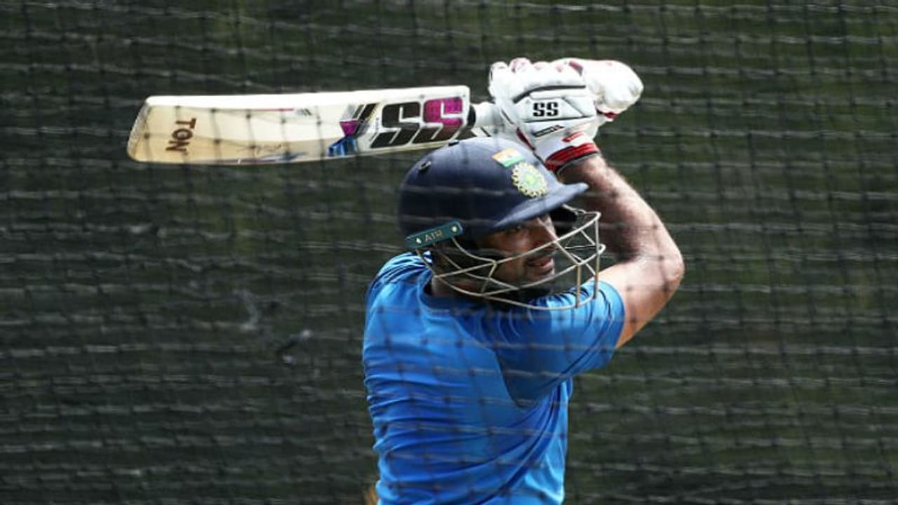 অবসর থেকে পুনরায় ফিরতে পারেন, এমনটাই ইঙ্গিত দিলেন রায়ডু অবসর থেকে পুনরায় ফিরতে পারেন, এমনটাই ইঙ্গিত দিলেন রায়ডু