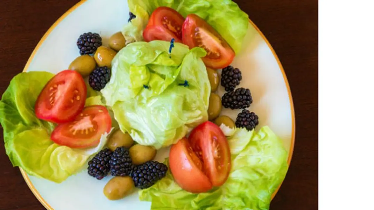 ইউরিক অ্যাসিডের সমস্যায় ভুগছেন! মুক্তি পেতে ডায়েট লিস্টে রাখুন এই ৫ ধরণের খাবার ইউরিক অ্যাসিডের সমস্যায় ভুগছেন! মুক্তি পেতে ডায়েট লিস্টে রাখুন এই ৫ ধরণের খাবার