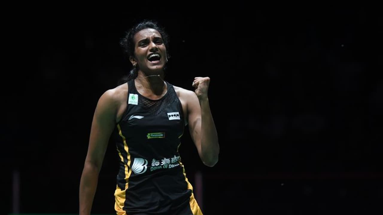 ರಾಷ್ಟ್ರಗೀತೆ ಕೇಳುವಾಗ ಕಣ್ಣೀರು ತಡೆಯಲು ಸಾಧ್ಯವಾಗಲಿಲ್ಲ; ಪಿವಿ ಸಿಂಧು ರಾಷ್ಟ್ರಗೀತೆ ಕೇಳುವಾಗ ಕಣ್ಣೀರು ತಡೆಯಲು ಸಾಧ್ಯವಾಗಲಿಲ್ಲ; ಪಿವಿ ಸಿಂಧು