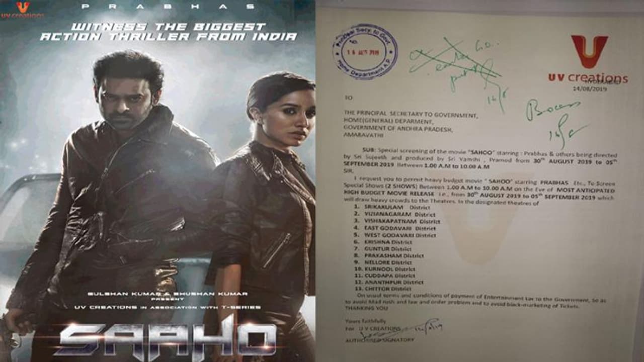 'సాహో' స్పెషల్ షోలకు ఏపీ ప్రభుత్వం గ్రీన్ సిగ్నల్! 'సాహో' స్పెషల్ షోలకు ఏపీ ప్రభుత్వం గ్రీన్ సిగ్నల్!