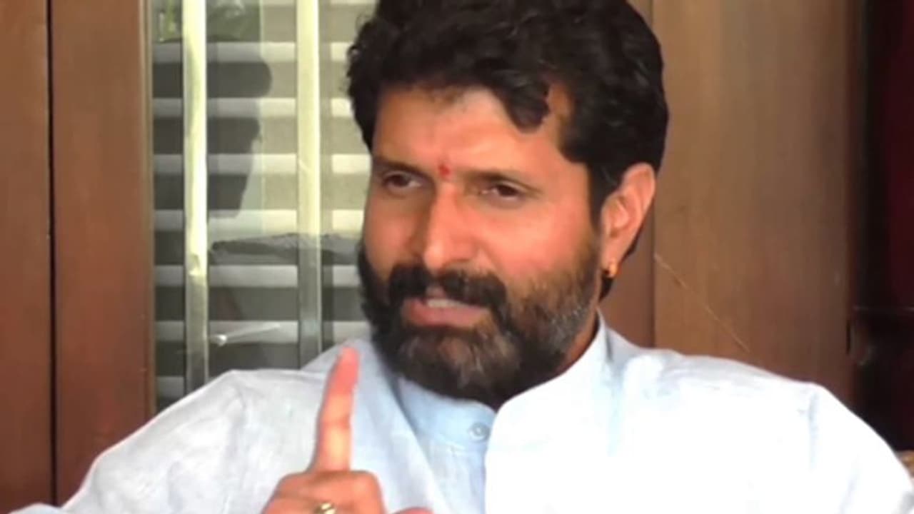 'ಮಹಿಷಾಸುರ ದಸರಾ ಆಚರಣೆ ಮಾಡಲು ಮುಂದಾಗಿರೋರು ವಿತ್ತಂಡ ವಾದಿಗಳು'