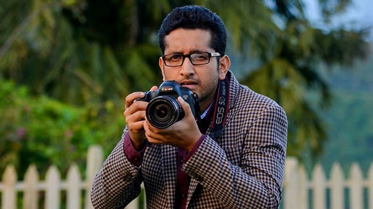 পুজোয় নতুন রূপে আসছে ব্যোমকেশ, সোশ্যাল মিডিয়ায় প্রকাশ পেল সেই ছবি পুজোয় নতুন রূপে আসছে ব্যোমকেশ, সোশ্যাল মিডিয়ায় প্রকাশ পেল সেই ছবি