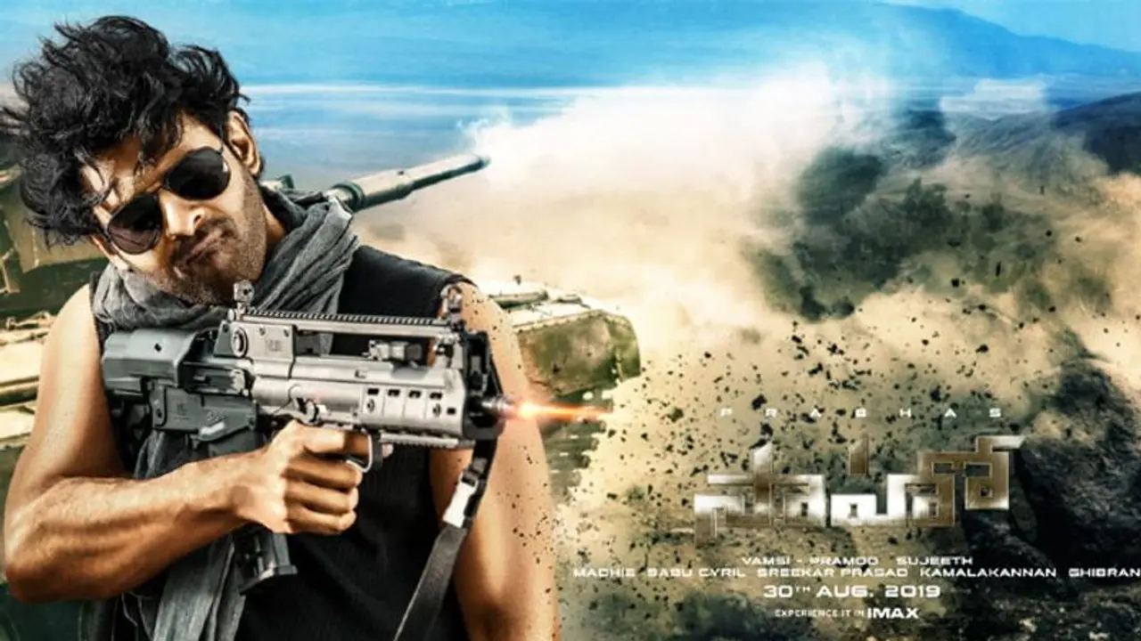 ‘సాహో’నిర్మాతలకు హైకోర్టు నోటీసులు జారీ! ‘సాహో’నిర్మాతలకు హైకోర్టు నోటీసులు జారీ!