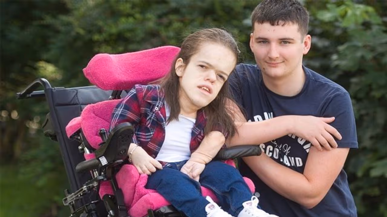 जल्द मरने वाली है ये महिला, आखिरी विश में लोगों से कहा प्लीज हेल्प जल्द मरने वाली है ये महिला, आखिरी विश में लोगों से कहा प्लीज हेल्प