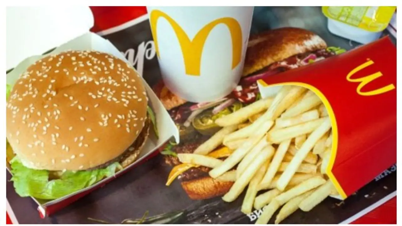 ബഹിഷ്കരണത്തിൽ കൈപൊള്ളി; മക്ഡോണാൾഡ്സ് ഇസ്രയേലിലെ റസ്റ്റോറന്റുകൾ തിരികെ വാങ്ങുന്നു ബഹിഷ്കരണത്തിൽ കൈപൊള്ളി; മക്ഡോണാൾഡ്സ് ഇസ്രയേലിലെ റസ്റ്റോറന്റുകൾ തിരികെ വാങ്ങുന്നു