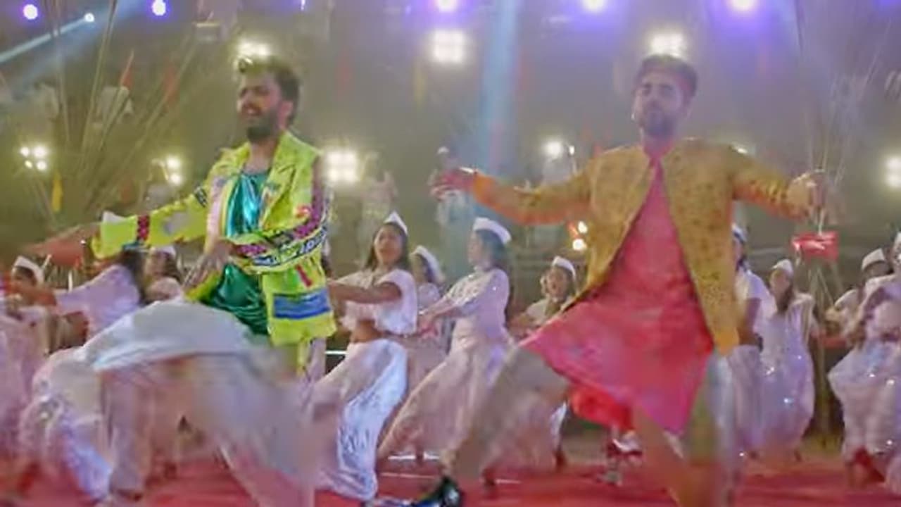 'ड्रीम गर्ल' के इस मराठी गाने पर आयुष्मान खुराना संग धोती पहनकर जमकर नाचा ये एक्टर: VIDEO 'ड्रीम गर्ल' के इस मराठी गाने पर आयुष्मान खुराना संग धोती पहनकर जमकर नाचा ये एक्टर: VIDEO