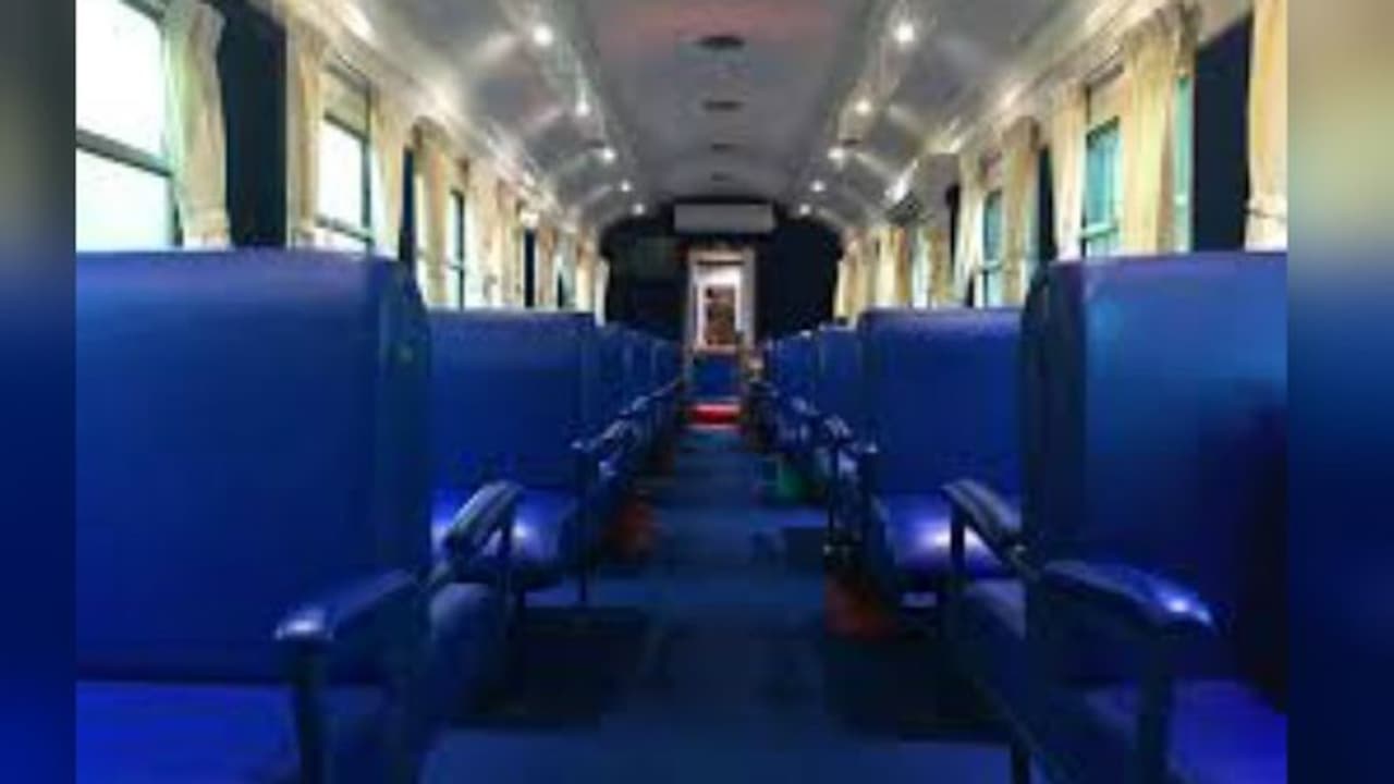 रेलवे का तोहफा, शताब्दी गतिमान जैसी ट्रेनों में खाली सीटों पर 25% की मिलेगी छूट रेलवे का तोहफा, शताब्दी गतिमान जैसी ट्रेनों में खाली सीटों पर 25% की मिलेगी छूट