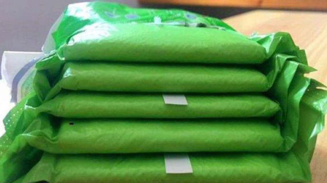 ഒരു രൂപയ്ക്ക് സാനിറ്ററി നാപ്കിൻ; വിതരണം ജൻ ഔഷധി കേന്ദ്രങ്ങളിൽ