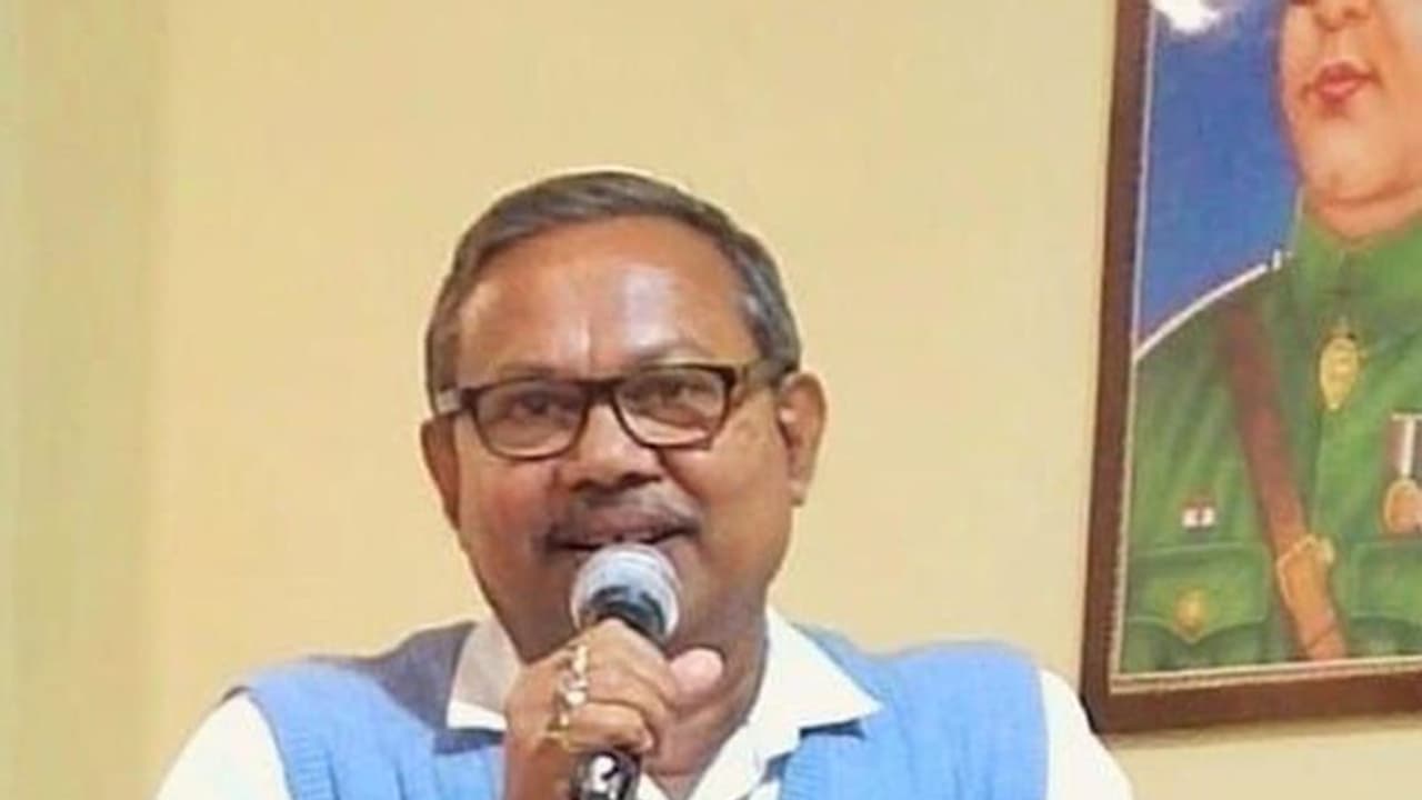 भाजपा विधायक ने बताया, इस विशेष धुन को बजाने से कई गुना बढ़ जाएगी गाय के दूध की क्षमता भाजपा विधायक ने बताया, इस विशेष धुन को बजाने से कई गुना बढ़ जाएगी गाय के दूध की क्षमता