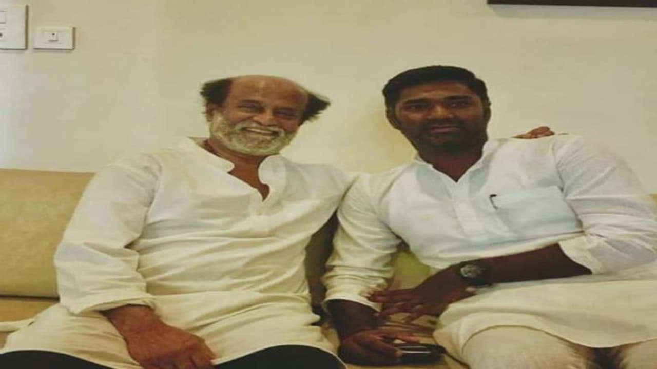 தி.மு.க.,வின் கதை இத்தோடு முடிந்தது... ஆட்சி அதிகாரத்தை ரஜினியிடம் கொடுங்கள்... அதிரடியாய் கிளம்பிய மாரிதாஸ்..!