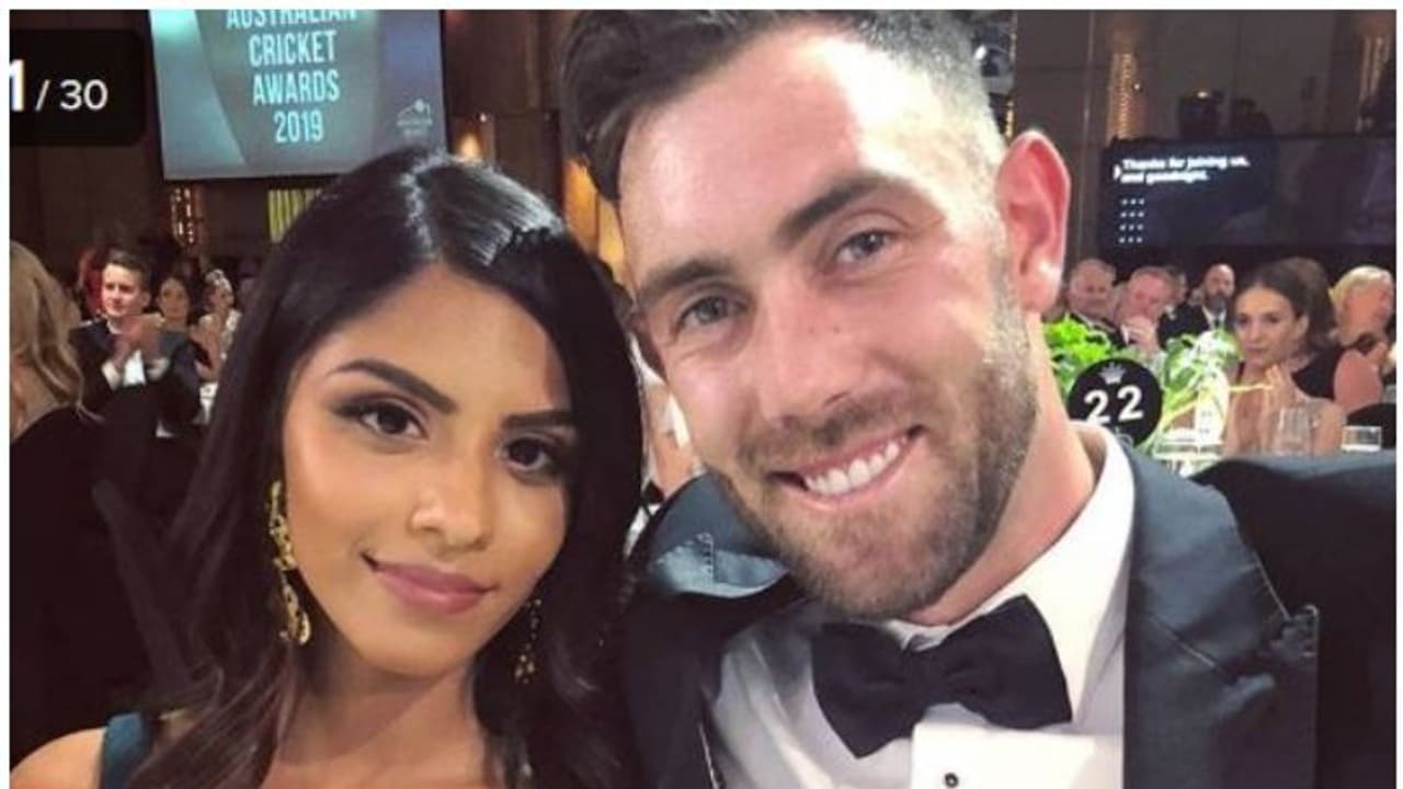 ఇండియన్ యువతి ప్రేమలో ఆసిస్ క్రికెటర్ ఇండియన్ యువతి ప్రేమలో ఆసిస్ క్రికెటర్