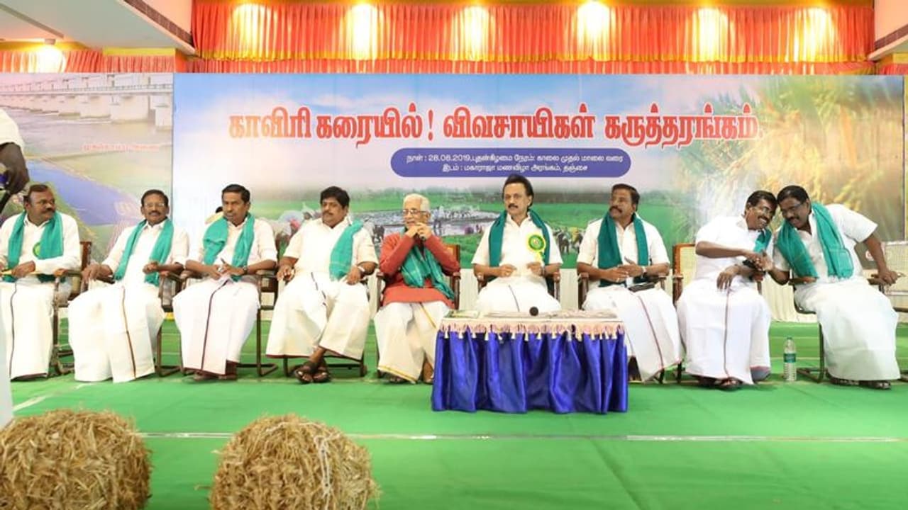 மீத்தேன், ஹைட்ரோகார்பன் திட்டங்கள் எல்லாம் தஞ்சை பிரச்சனை மட்டுமல்ல… அது ஒட்டு மொத்த தமிழகத்தின் பிரச்சனை… கொந்தளித்த ஸ்டாலின்!! மீத்தேன், ஹைட்ரோகார்பன் திட்டங்கள் எல்லாம் தஞ்சை பிரச்சனை மட்டுமல்ல… அது ஒட்டு மொத்த தமிழகத்தின் பிரச்சனை… கொந்தளித்த ஸ்டாலின்!!