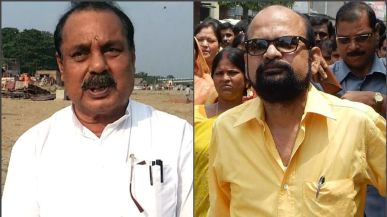 তৃণমূল পুরপ্রধানে অনাস্থা দলীয় কাউন্সিলরদেরই! ফের সমীকরণ বদলের গন্ধ মালদায় তৃণমূল পুরপ্রধানে অনাস্থা দলীয় কাউন্সিলরদেরই! ফের সমীকরণ বদলের গন্ধ মালদায়