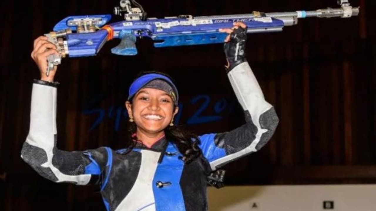 மீண்டும் தங்கம் வென்றார் இளவேனில் வாலறிவன்..! உலகக்கோப்பை போட்டியில் தொடரும் சாதனை..! மீண்டும் தங்கம் வென்றார் இளவேனில் வாலறிவன்..! உலகக்கோப்பை போட்டியில் தொடரும் சாதனை..!