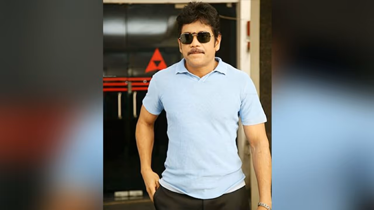 60 की उम्र में भी ऐसा दिखता है साउथ का ये सुपरस्टार, कभी बॉलीवुड की इस एक्ट्रेस के साथ अफेयर की थी चर्चा 60 की उम्र में भी ऐसा दिखता है साउथ का ये सुपरस्टार, कभी बॉलीवुड की इस एक्ट्रेस के साथ अफेयर की थी चर्चा