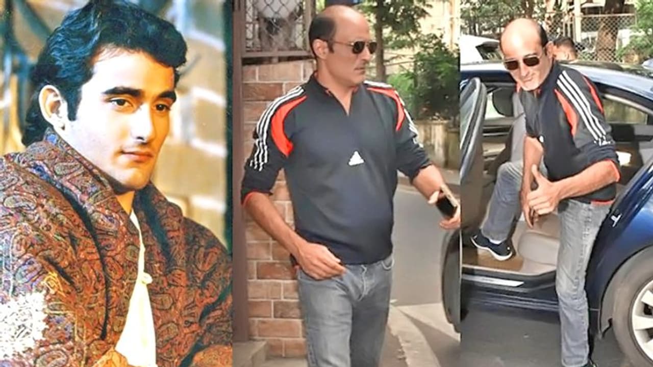 अब ऐसे दिखने लगे अक्षय खन्ना, सोशल मीडिया पर फोटो देख लोग बोले क्या से क्या हो गए...? अब ऐसे दिखने लगे अक्षय खन्ना, सोशल मीडिया पर फोटो देख लोग बोले क्या से क्या हो गए...?